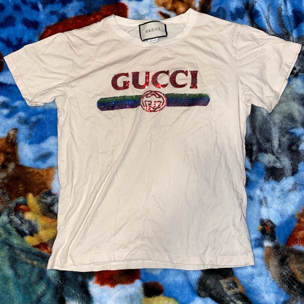 Gucci Cream T-Shirt with Multicolor Logo